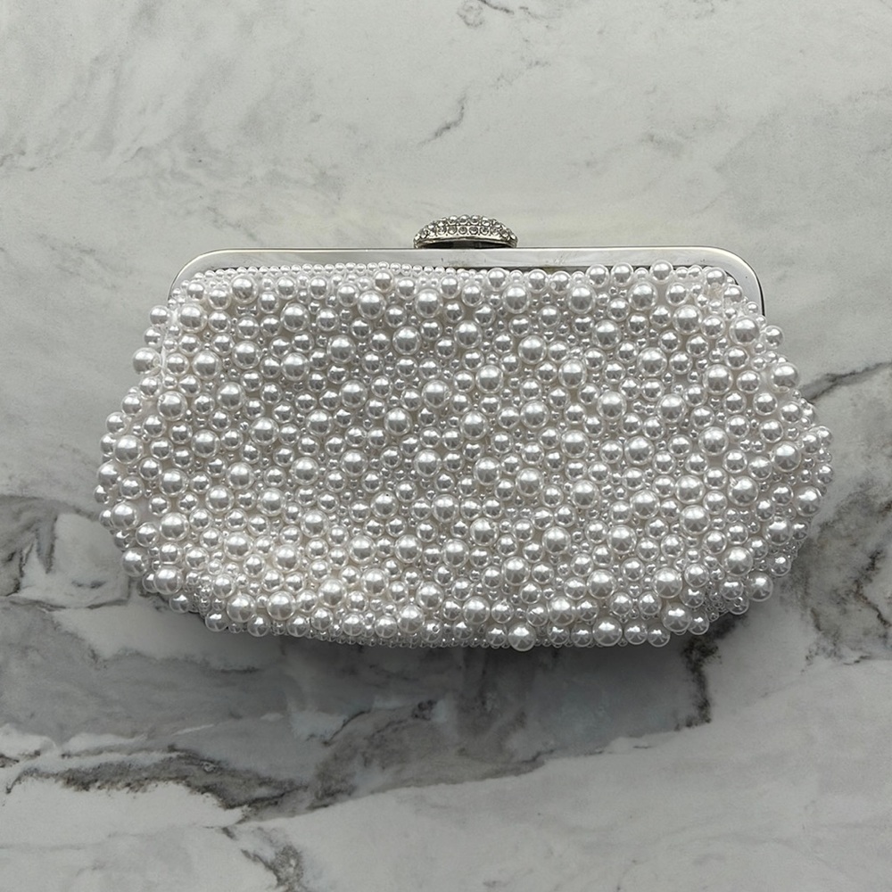 Wedding clutch